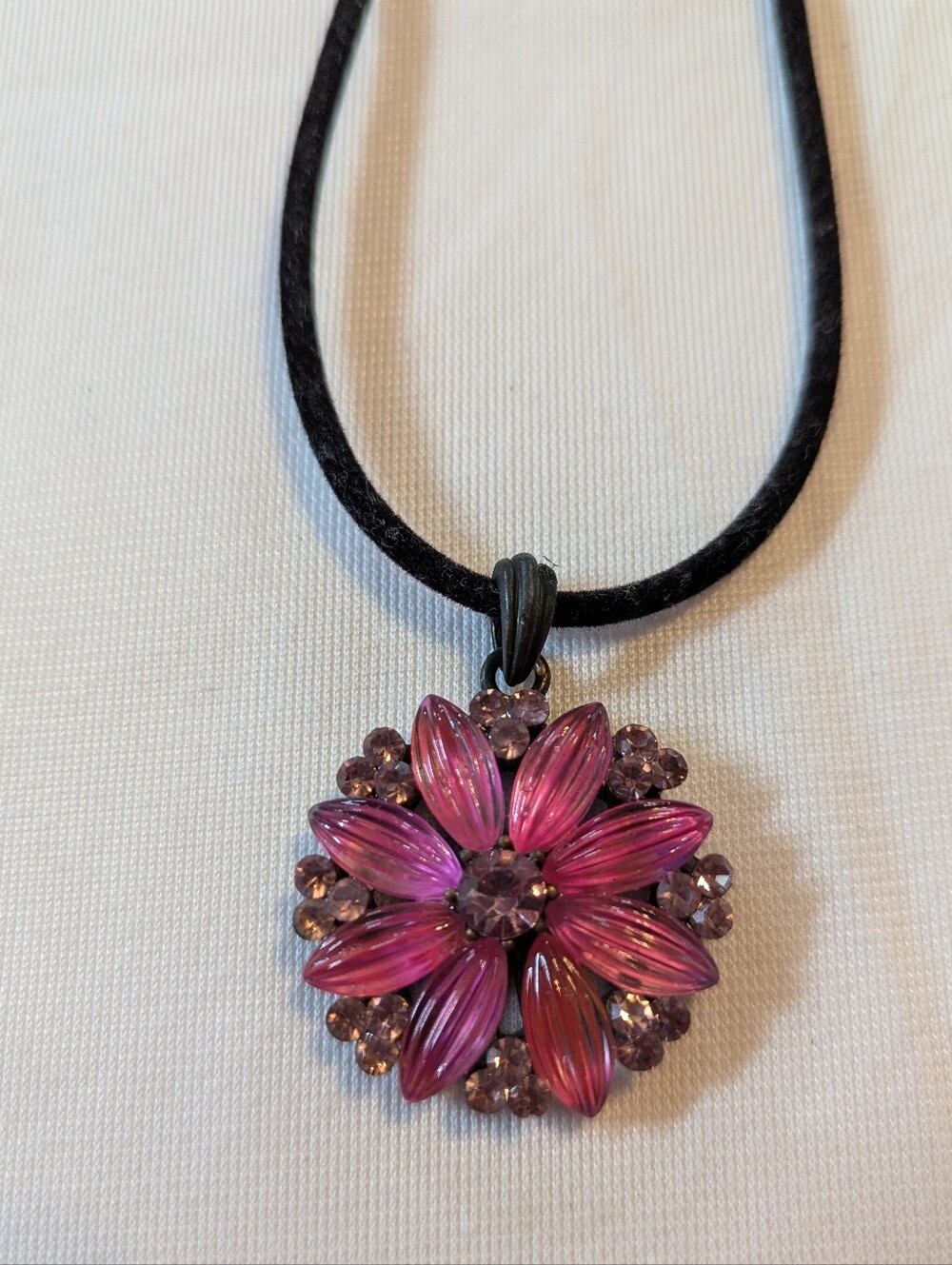 Pink Flower Pendant Necklace